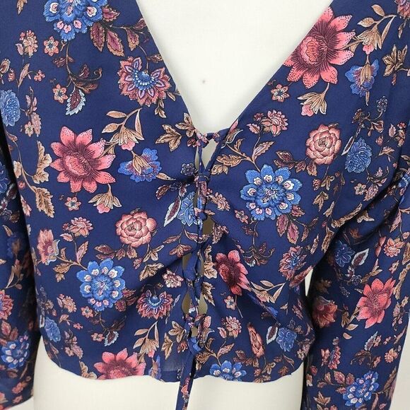 Forever 21 Blue Floral Long Sleeve Corset Back Crop Top V-Neck Bell Sleeve L - Picture 4 of 5
